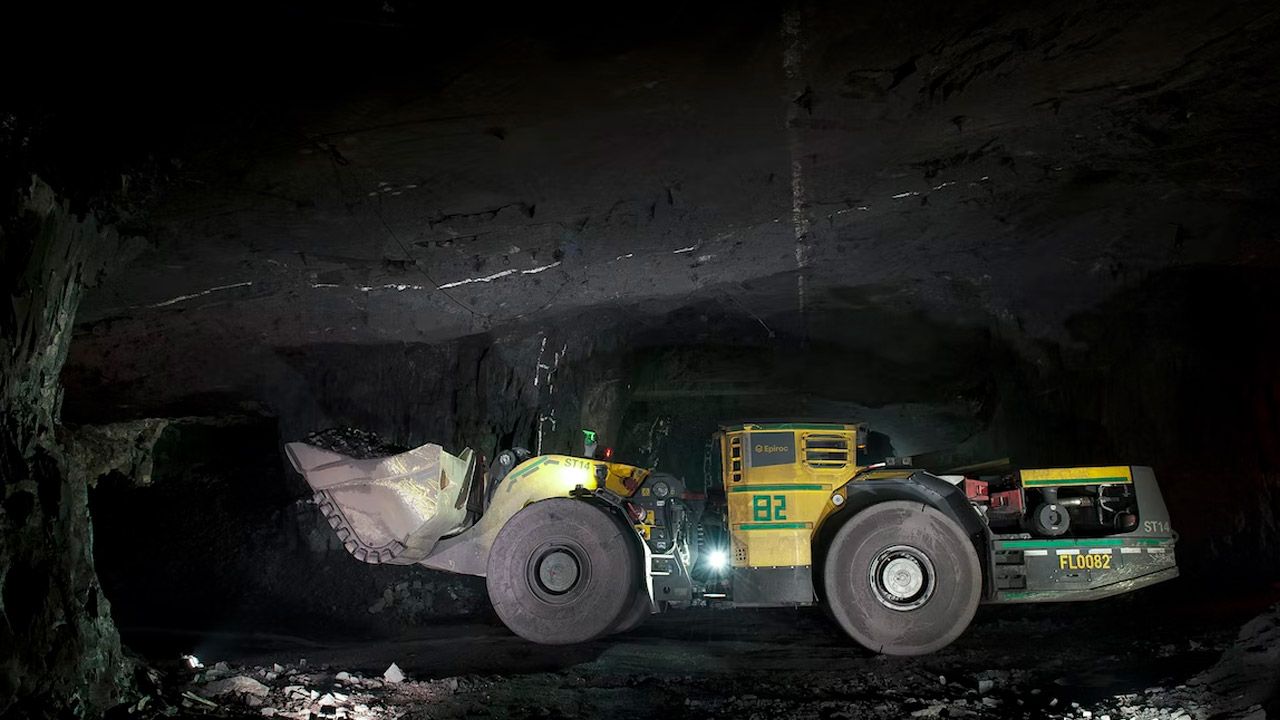 Maquinaria y equipos en minería subterránea