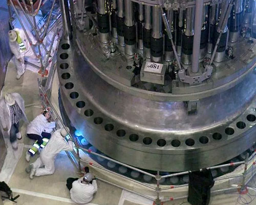 Holmio en barras de control de reactores nucleares